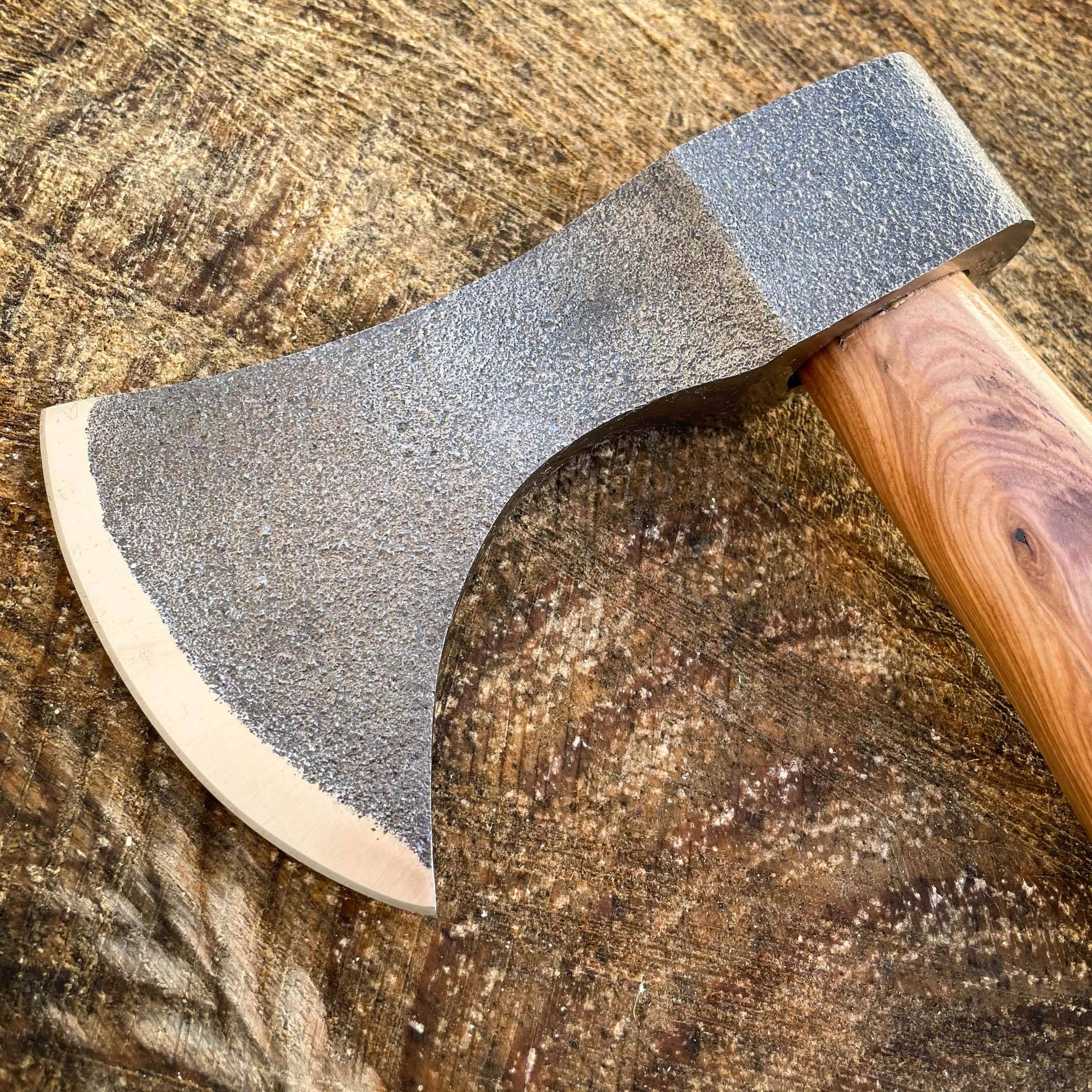 High Carbon Steel Outdoor Camping HATCHET TOMAHAWK AXE w Brown Wood Handle